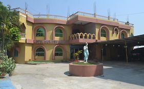 Hotel Golden Palace